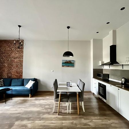 Acm Centrum Apartament Z Parkingiem Бидгощ Екстер'єр фото